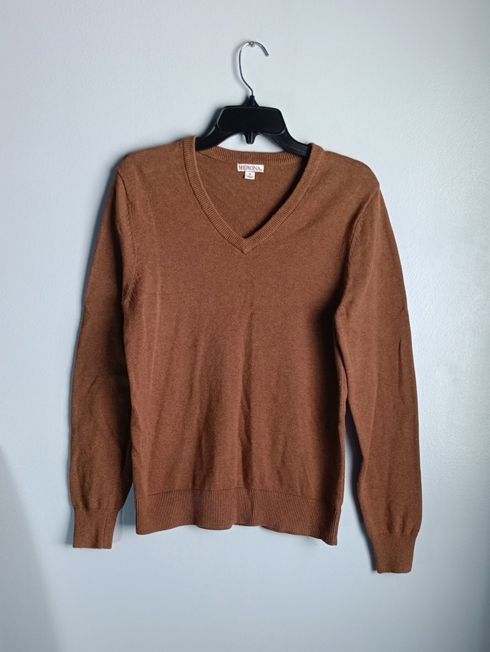 Merona Men’s V-Neck Cotton Wool Nlend Sweater in Brown